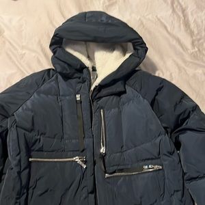 Orolay Women’s Thickened Down Jacket